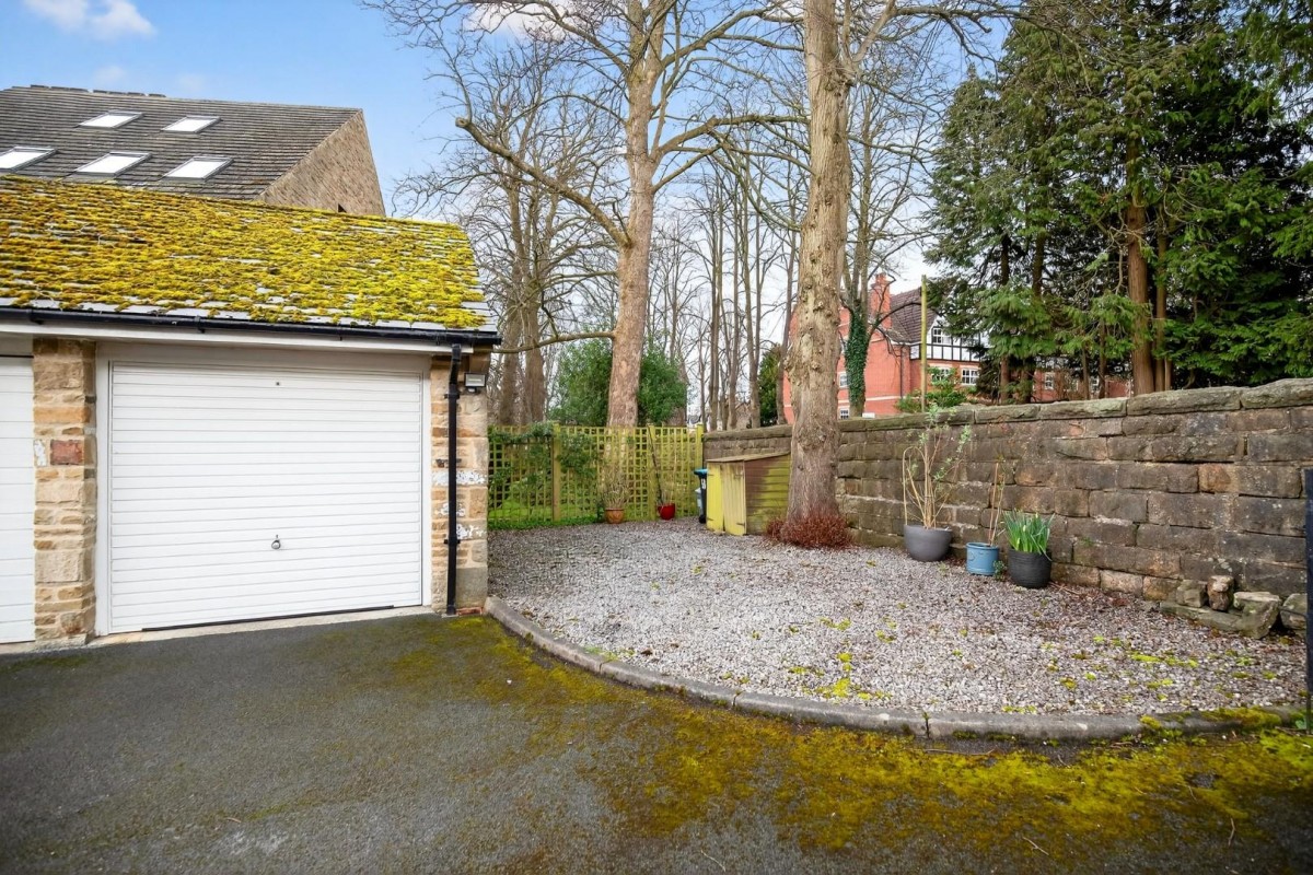 Harlow Manor Park, Harrogate