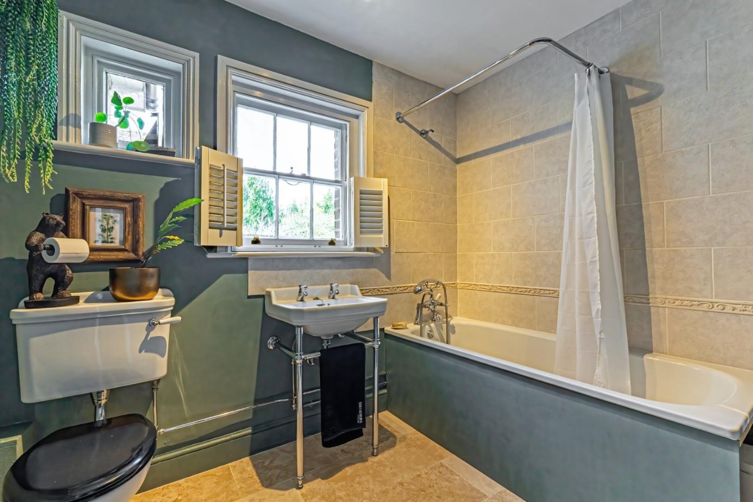 Aylesbury Road, Tring