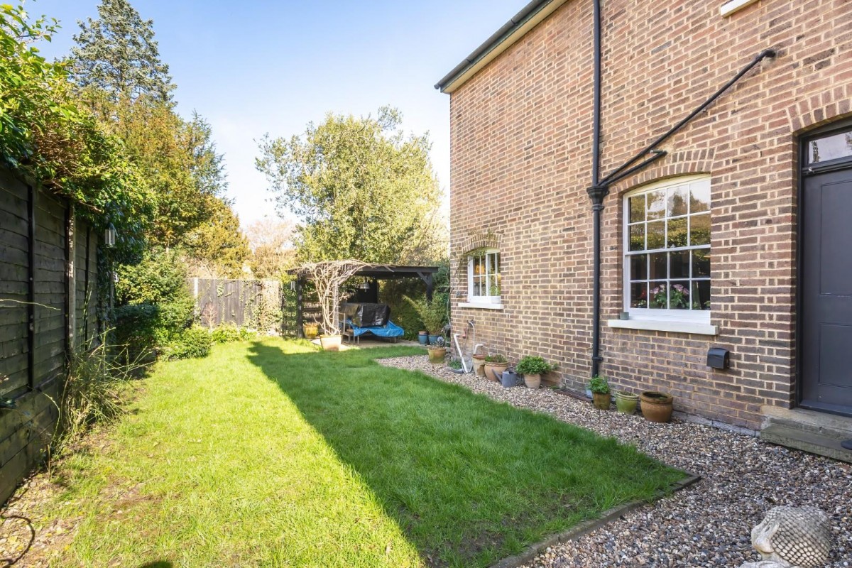 Aylesbury Road, Tring