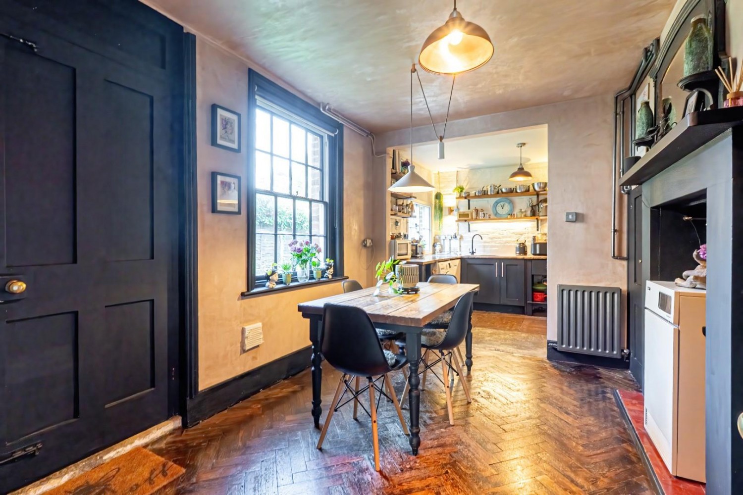 Aylesbury Road, Tring