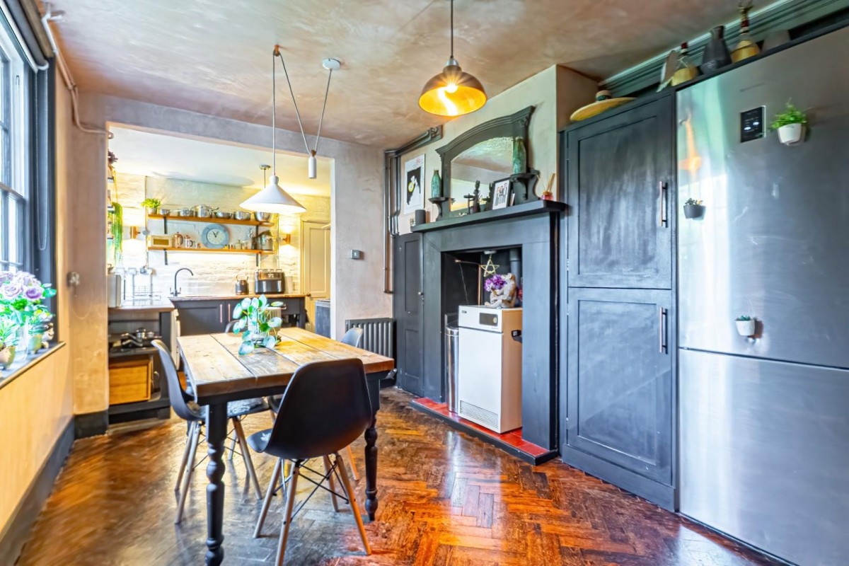 Aylesbury Road, Tring