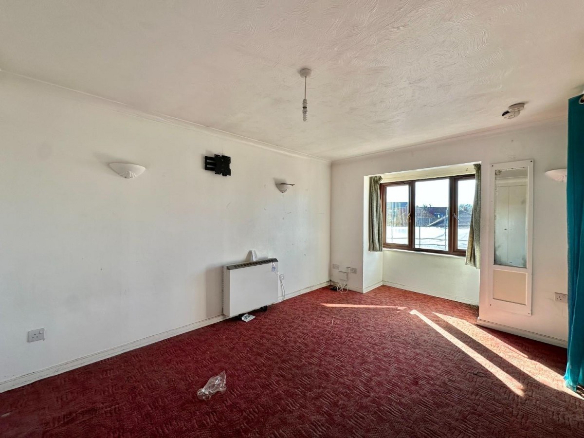 Fellowes Court, Cranford Lane, Harlington, Middlesex, UB3 5EZ