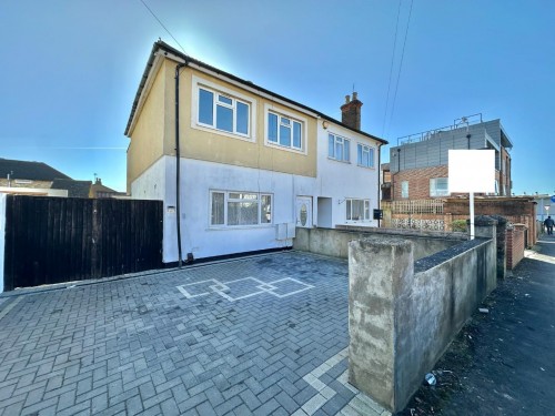 Pole Hill Road, Uxbridge