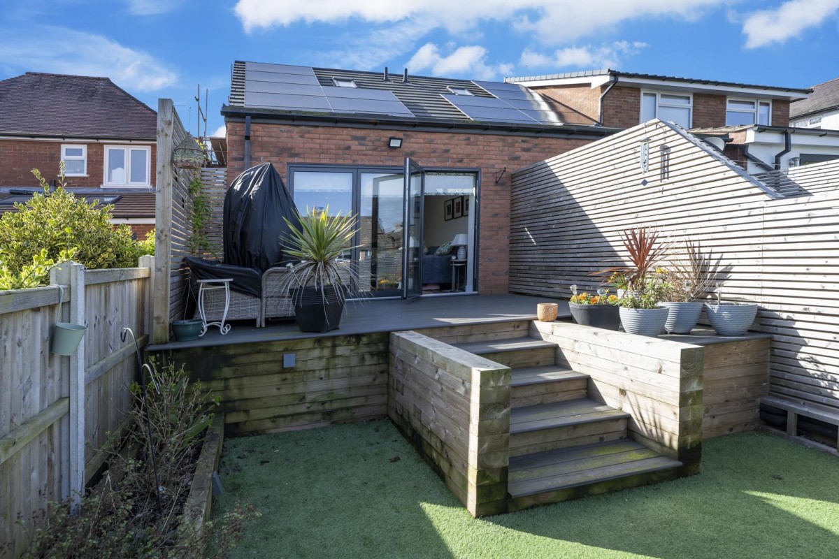 Cot Lane, Kingswinford