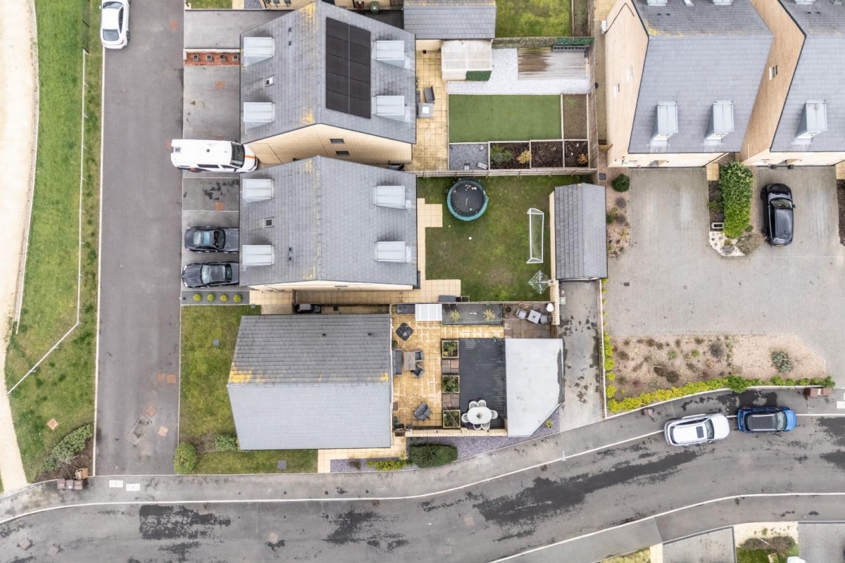 Plumpton Crescent, Castleford