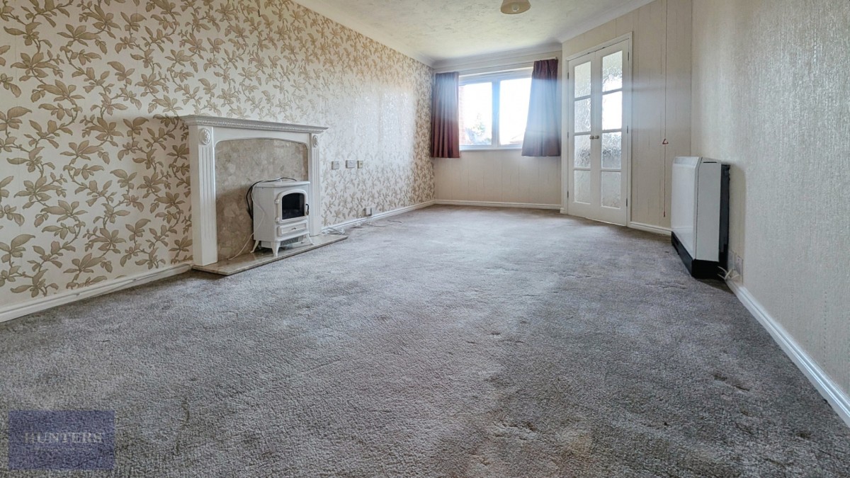 Stratford Road, Hall Green, Birmingham B28 8AT