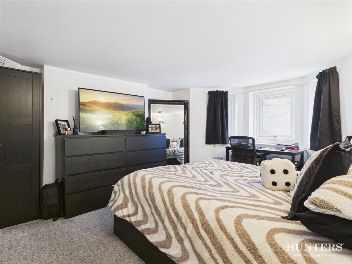 Radnor Park Crescent, Folkestone