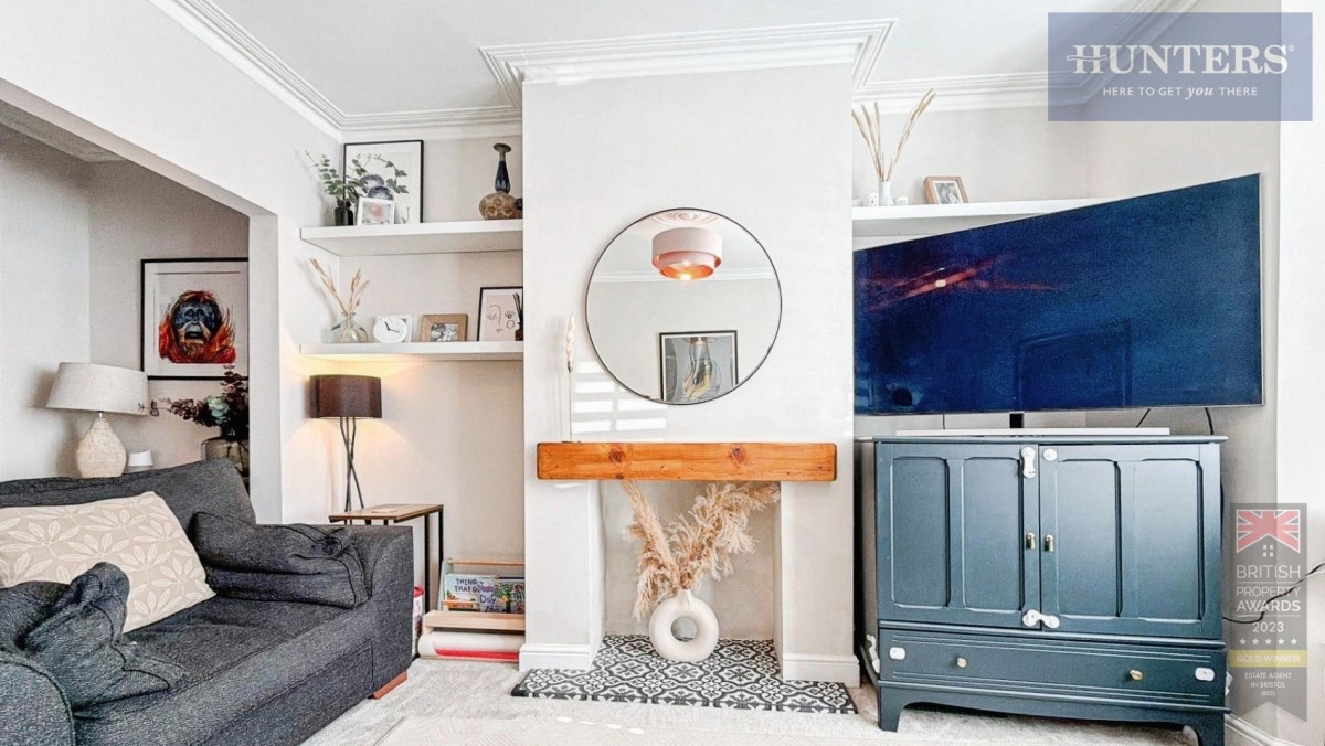 Hall Street, Bedminster, BS3 5PN