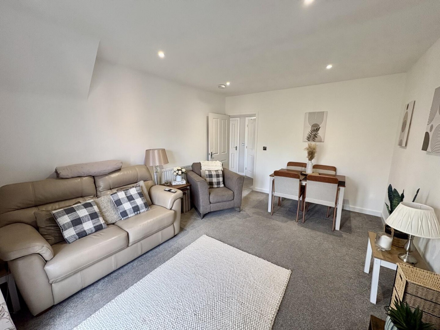 Marina View, Fazeley