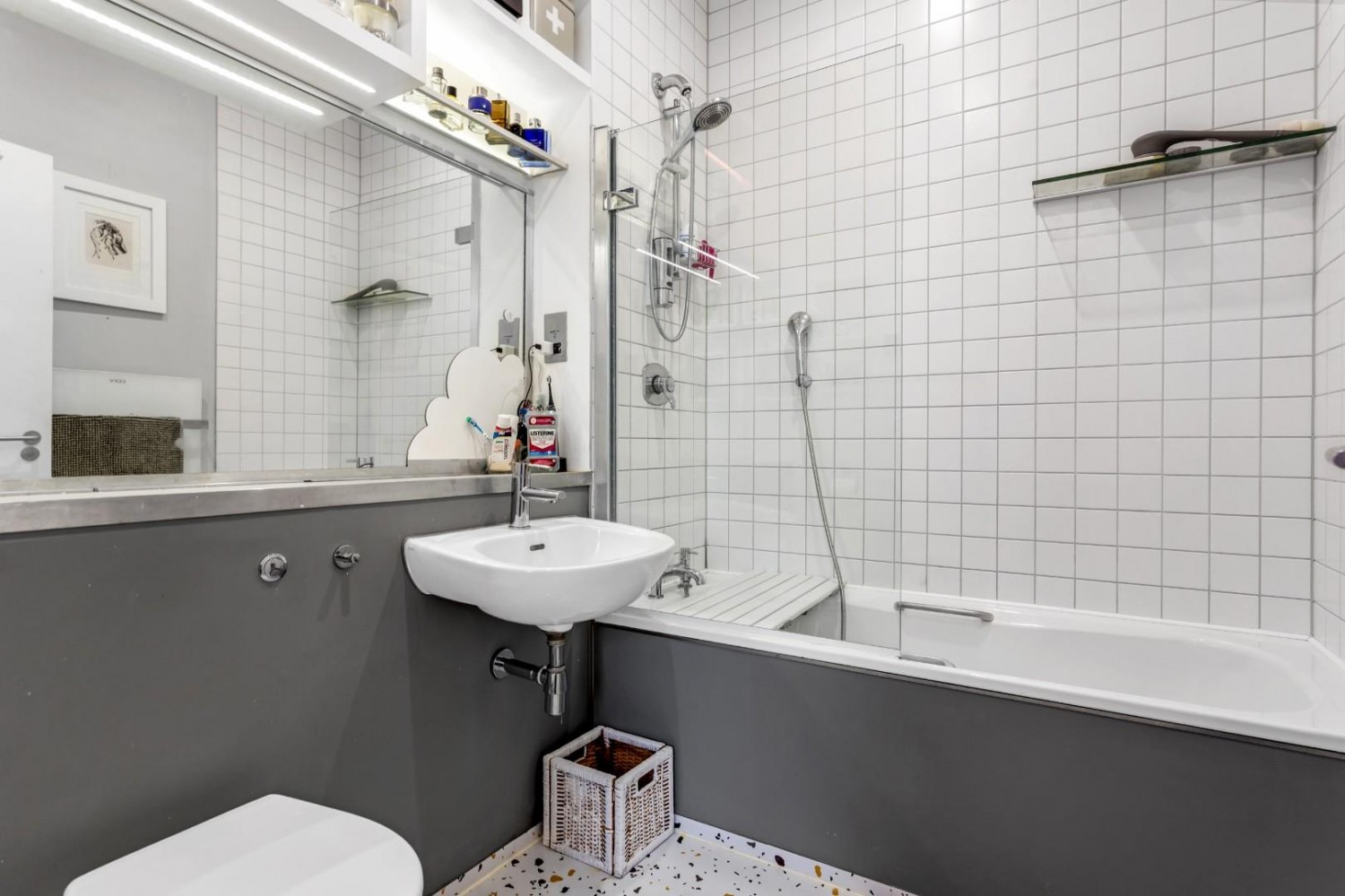 Piano Lane, Carysfort Road, London, N16