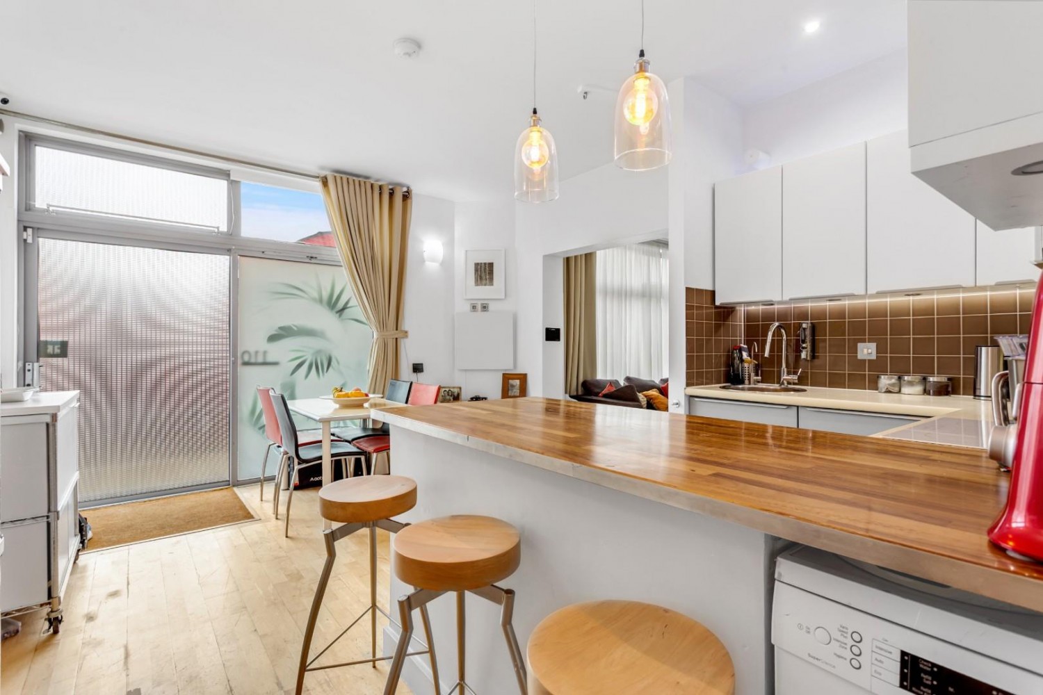 Piano Lane, Carysfort Road, London, N16