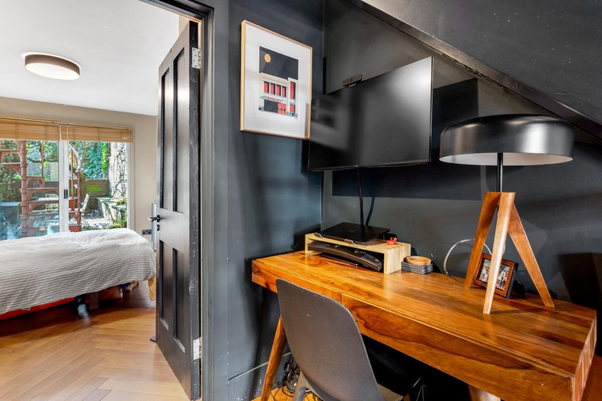 Sandringham Road, London, E8