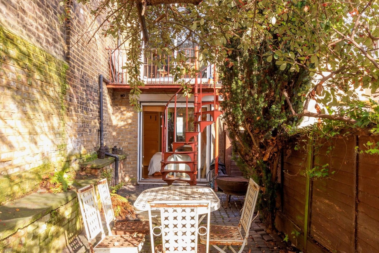 Sandringham Road, London, E8