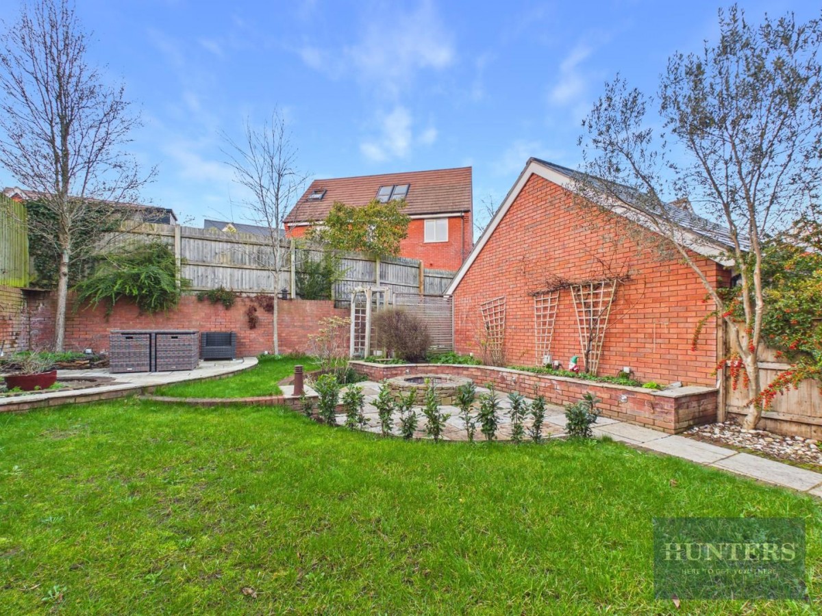 Armstrong Road, Stoke Orchard, Cheltenham