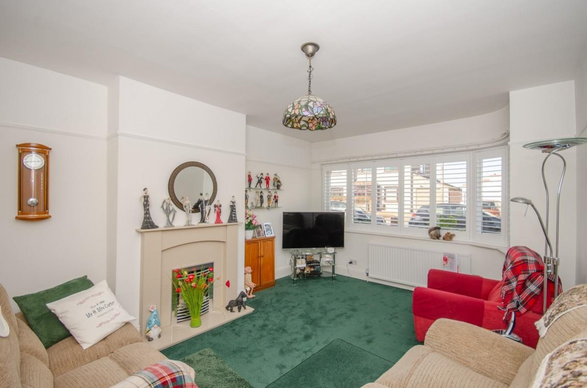 Heath Walk, Downend, Bristol, BS16 6EZ