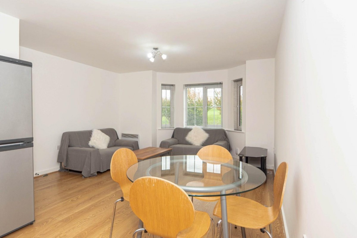 Broadlands Court, LS28 9GE