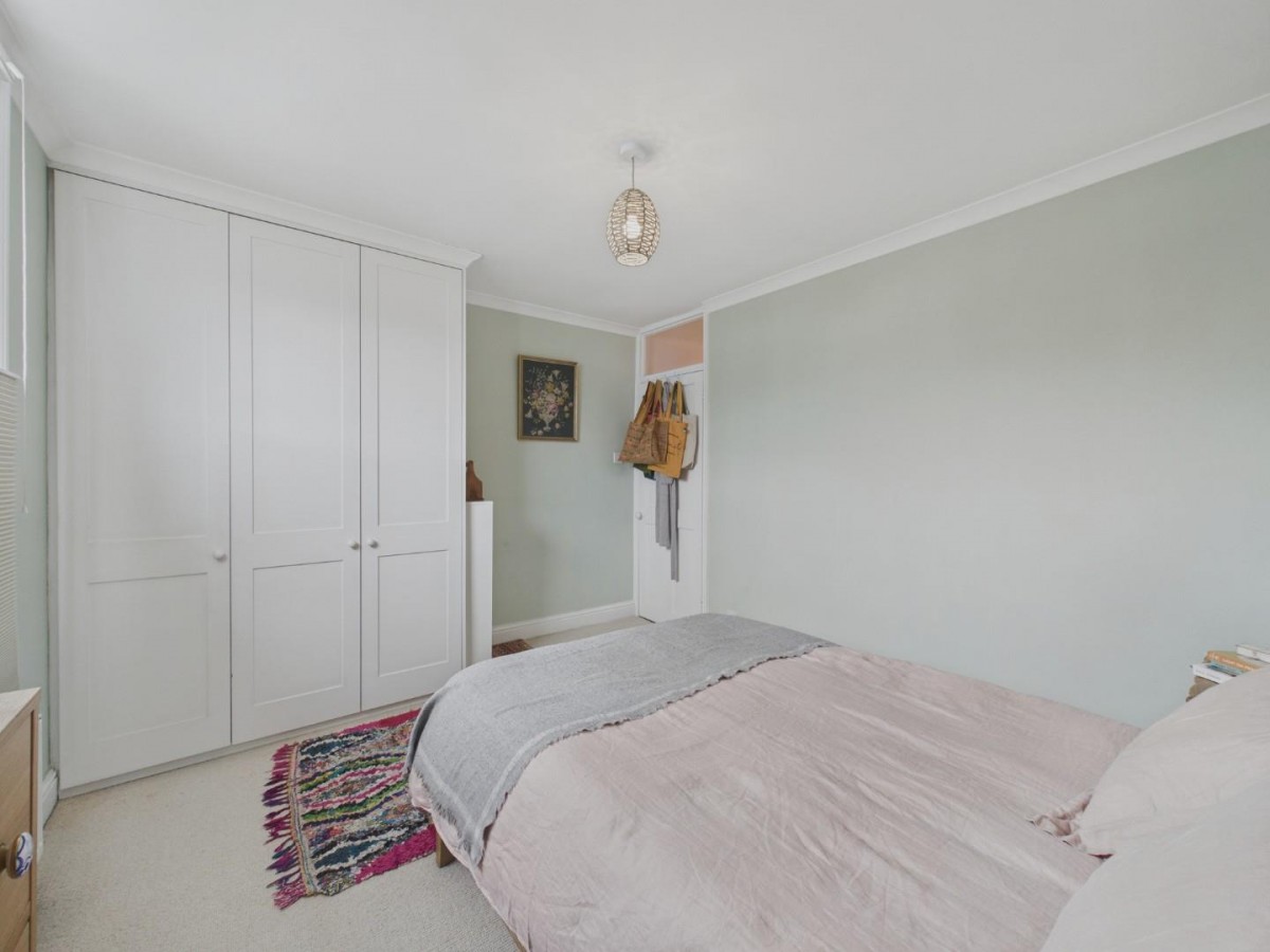 Leghorn Road, London