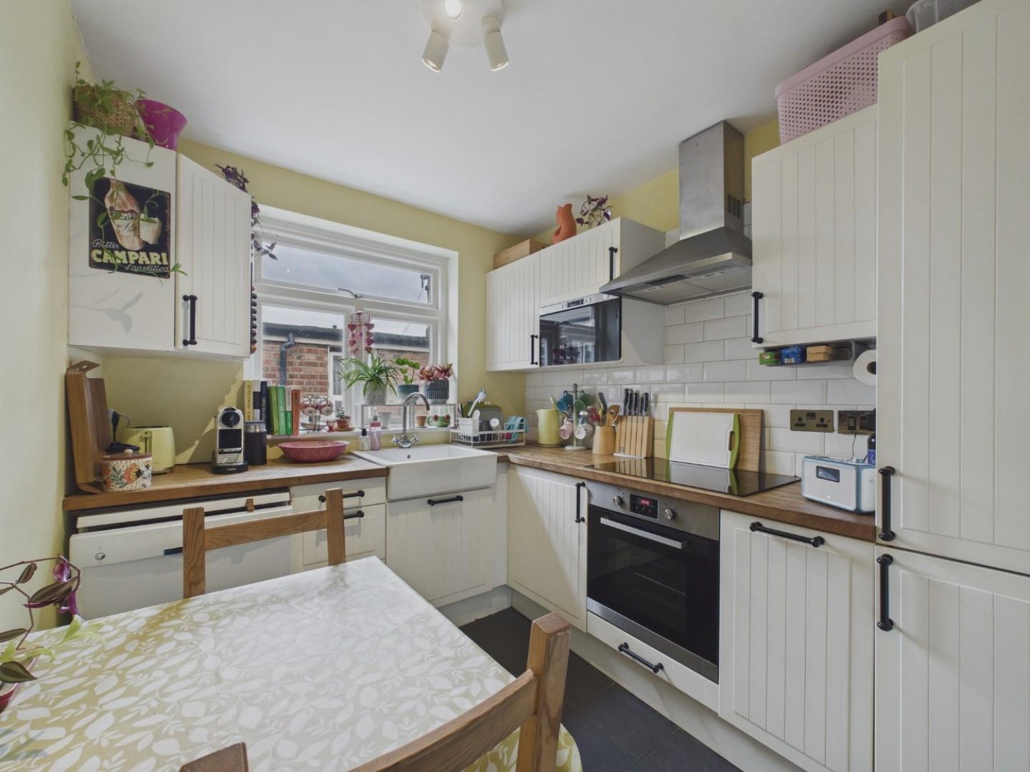 Leghorn Road, London