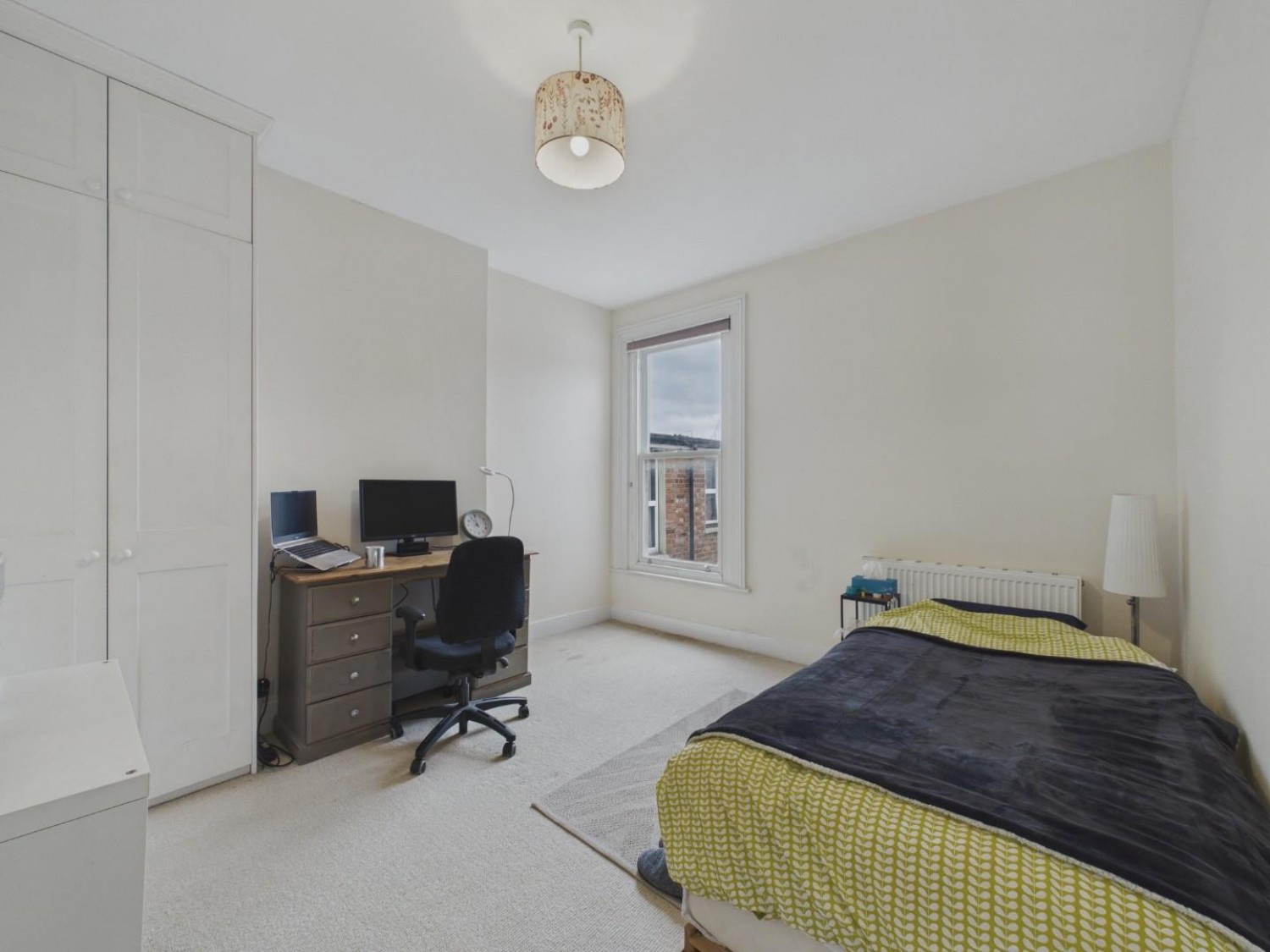 Leghorn Road, London