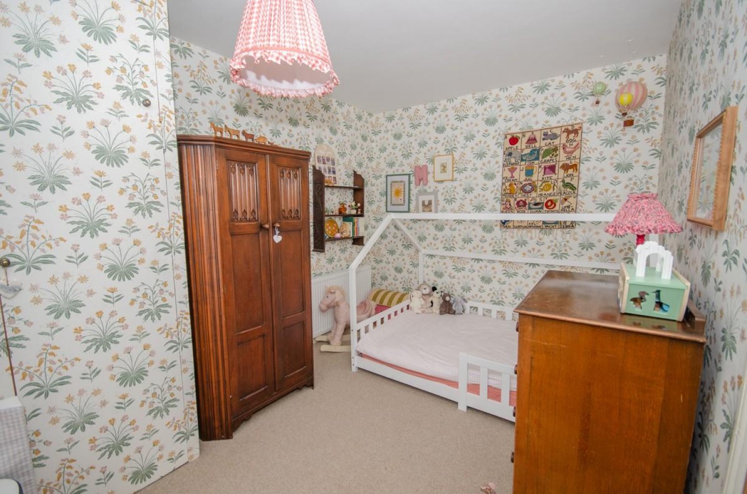 2 bedroom House for sale in Richmond Road, Mangotsfield, Bristol, BS16 9HB