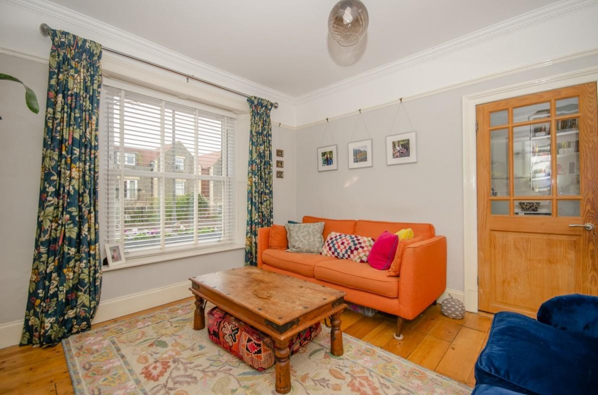 Richmond Road, Mangotsfield, Bristol, BS16 9HB