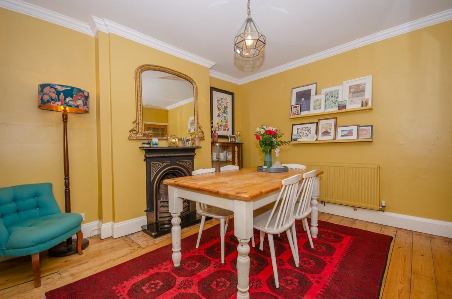 2 bedroom House for sale in Richmond Road, Mangotsfield, Bristol, BS16 9HB