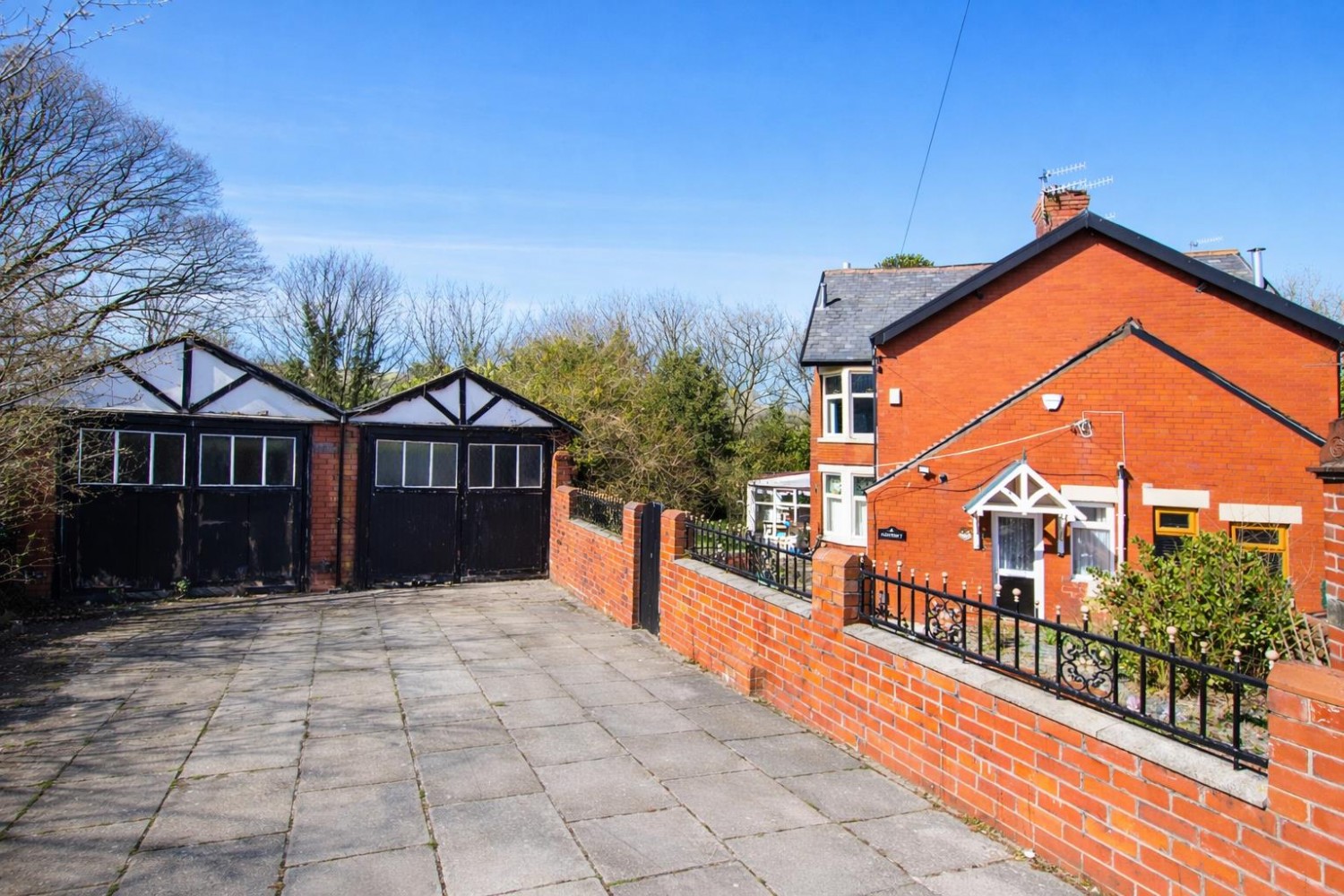 'Fantoft' Earnsdale Avenue, Darwen