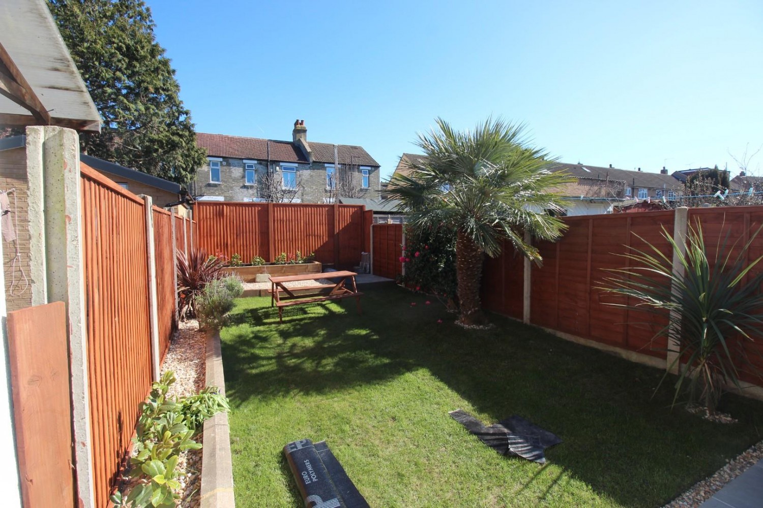 Smithies Road, London