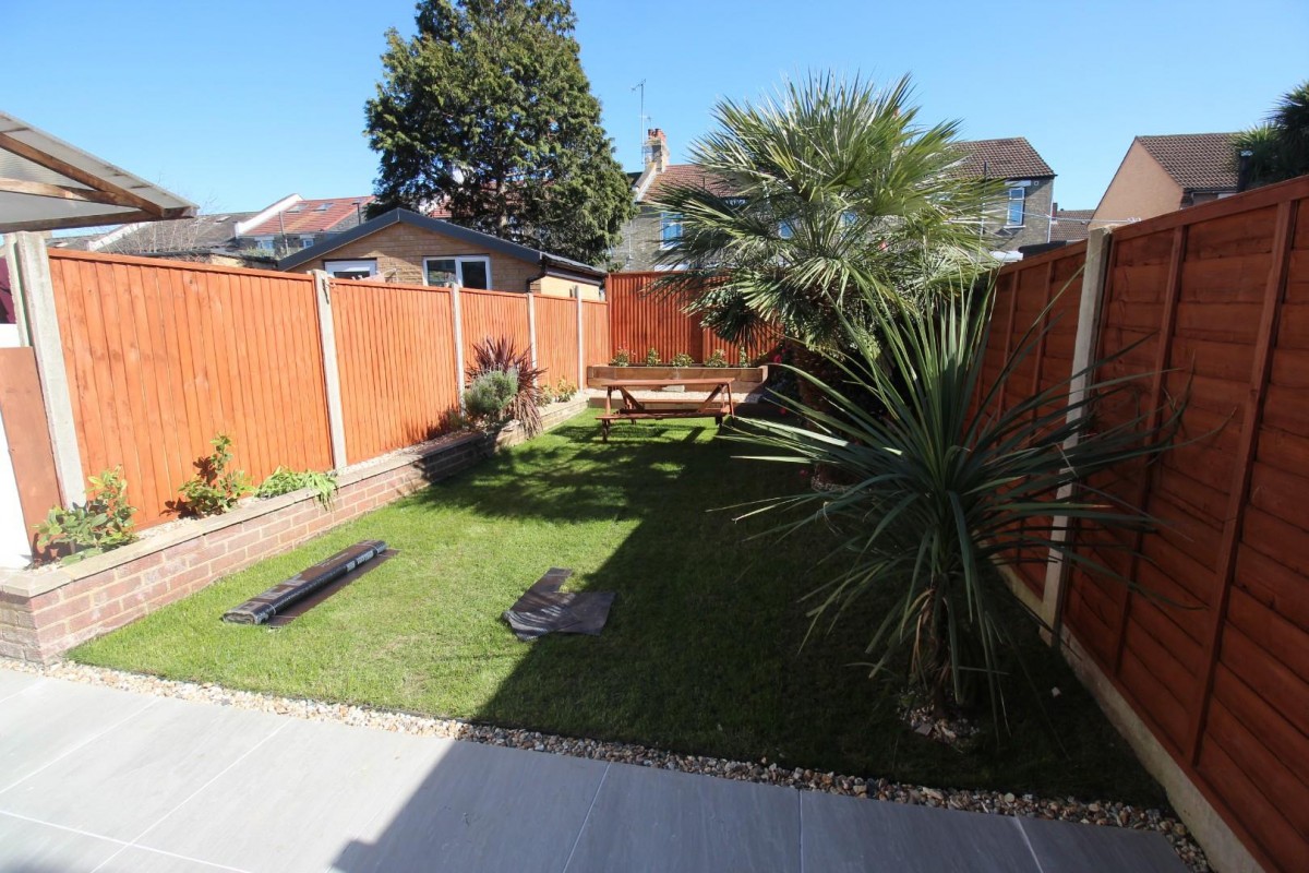 Smithies Road, London