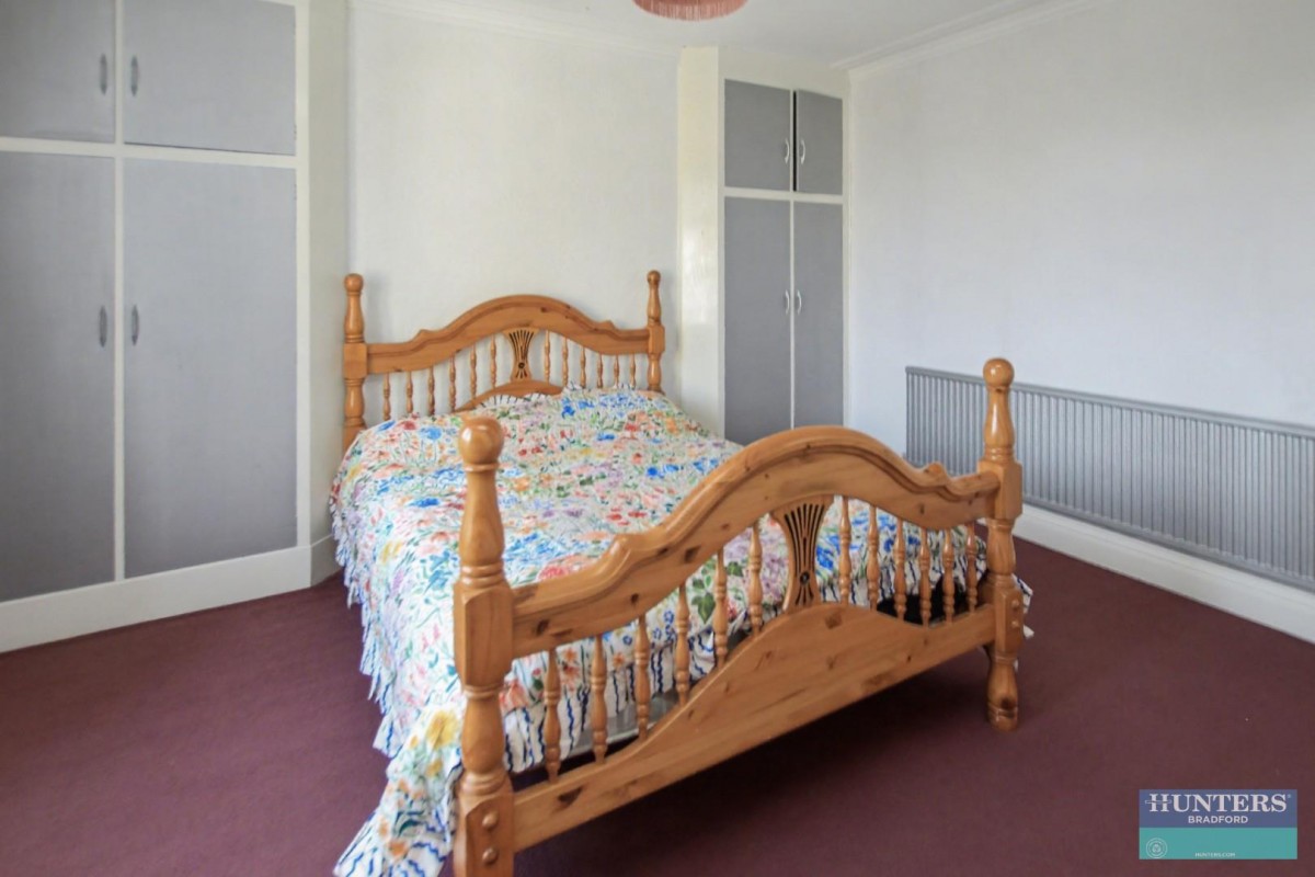 Toller Drive Bradford, BD9 5NU
