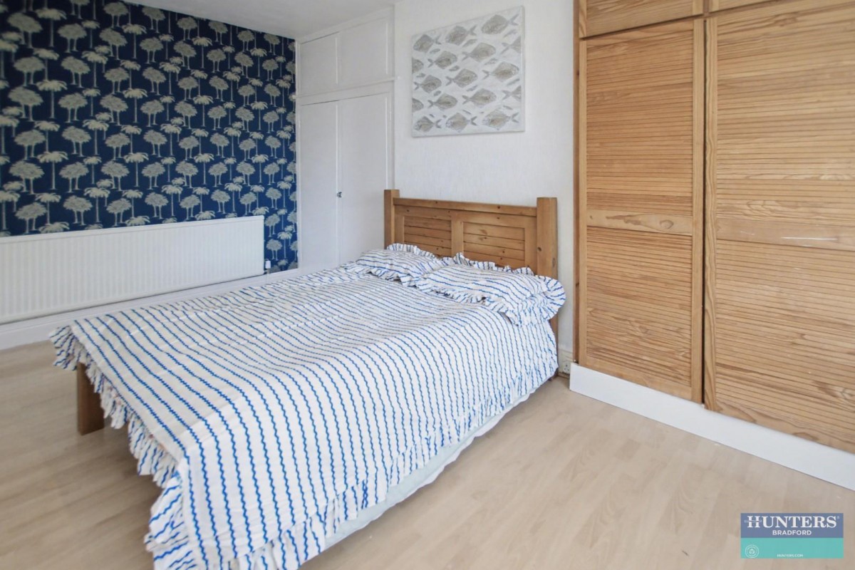 Toller Drive Bradford, BD9 5NU