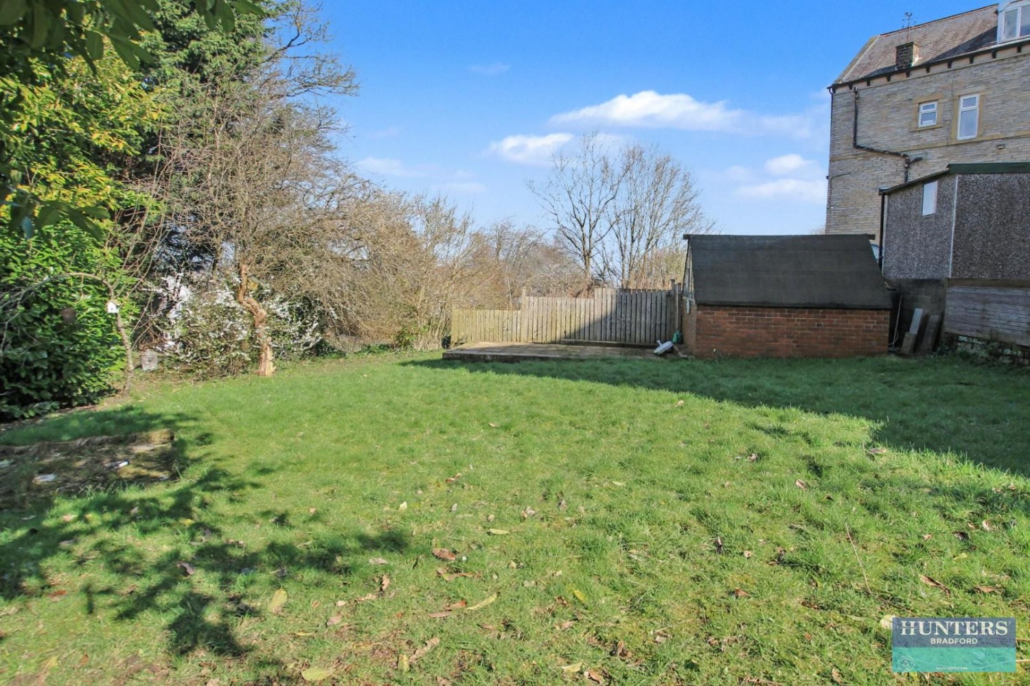 Toller Drive Bradford, BD9 5NU