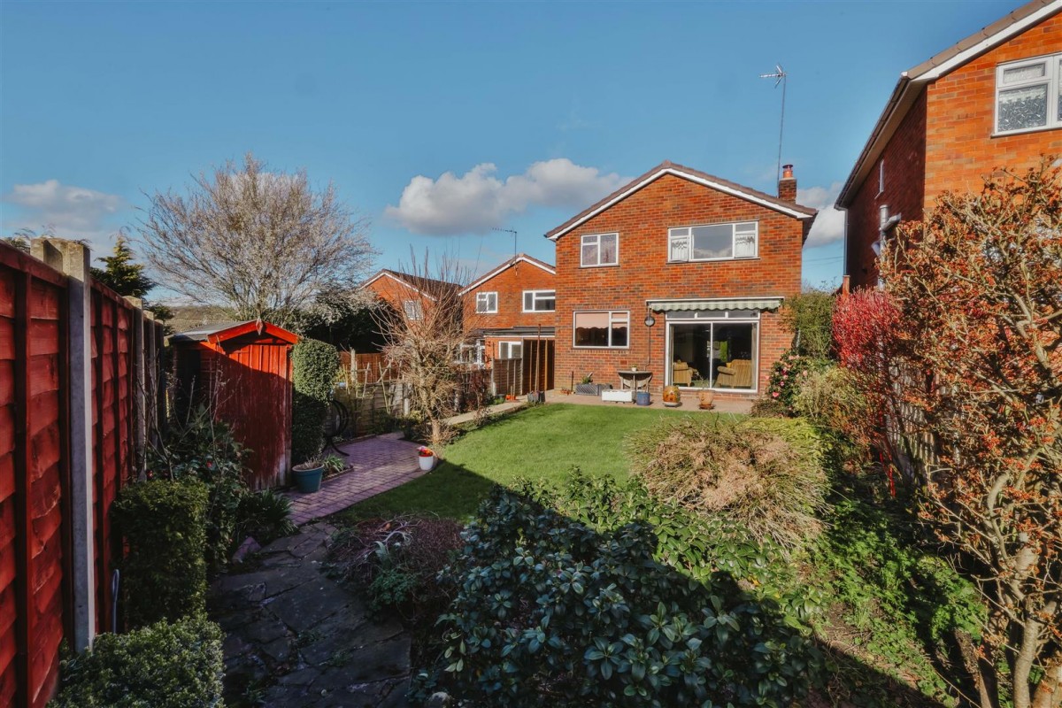 Hopyard Close,, Dudley