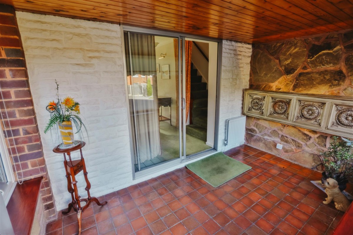 Hopyard Close,, Dudley