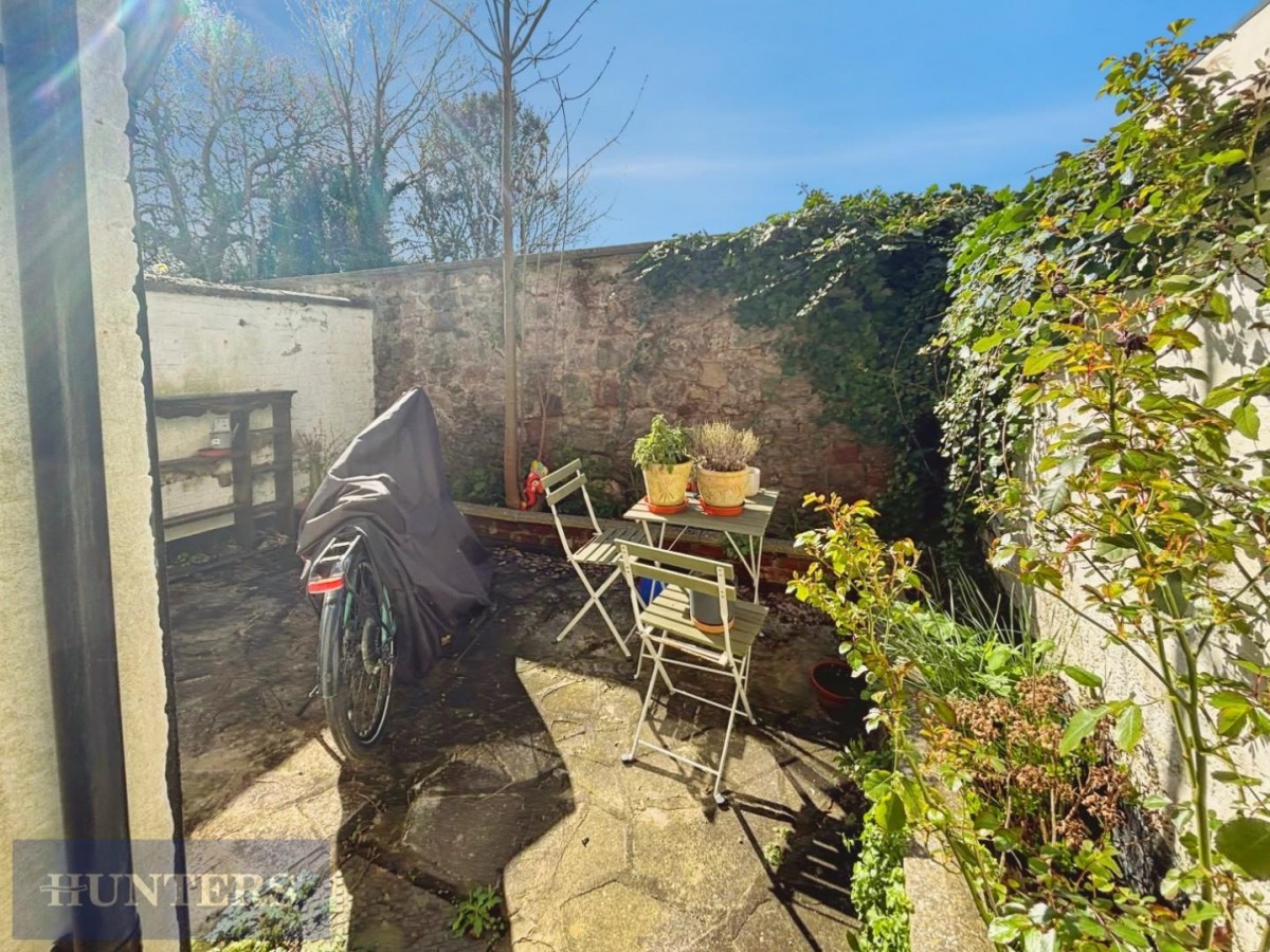 St. Davids Hill, Exeter, EX4 4DW