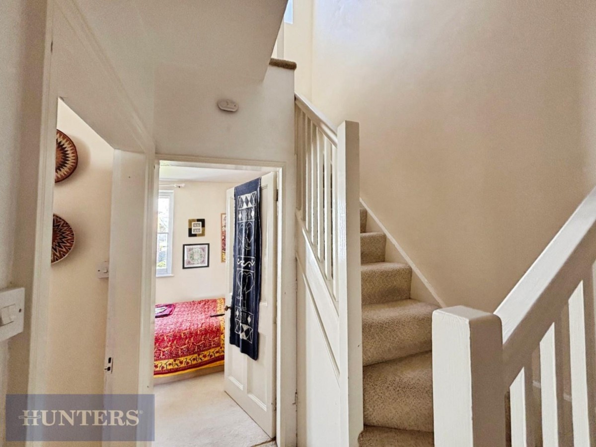 St. Davids Hill, Exeter, EX4 4DW