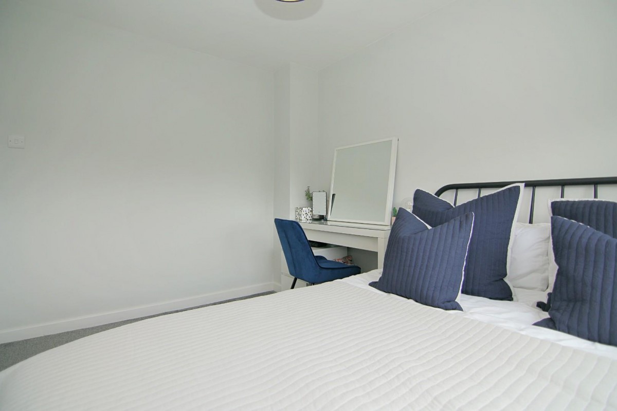 Chatsworth Fall, Pudsey