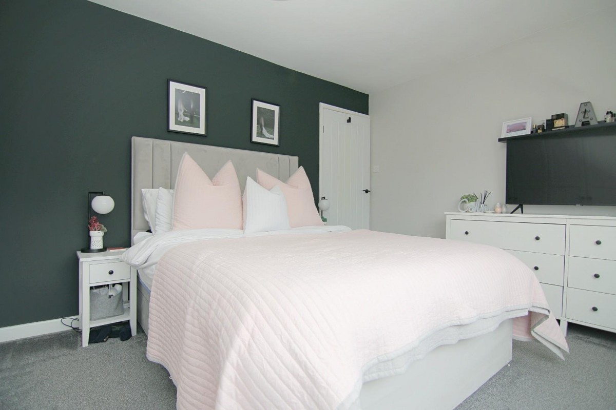 Chatsworth Fall, Pudsey