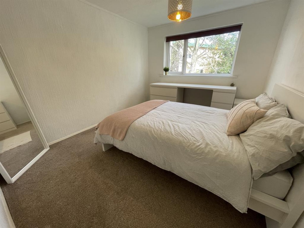 Newton Park Court, Chapel Allerton, Leeds