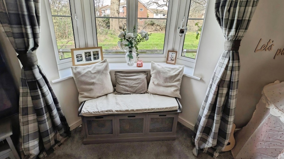 Rodford Ride, Yate, South Gloucestershire