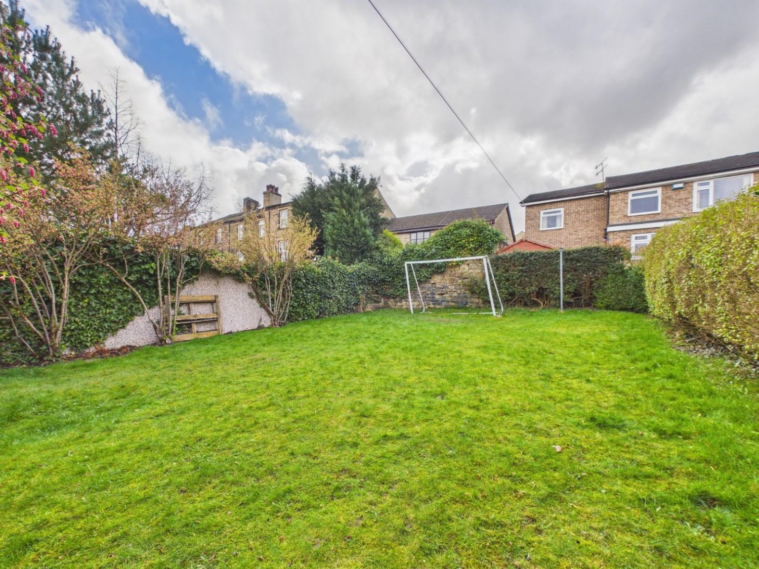 Manor Road, Bingley