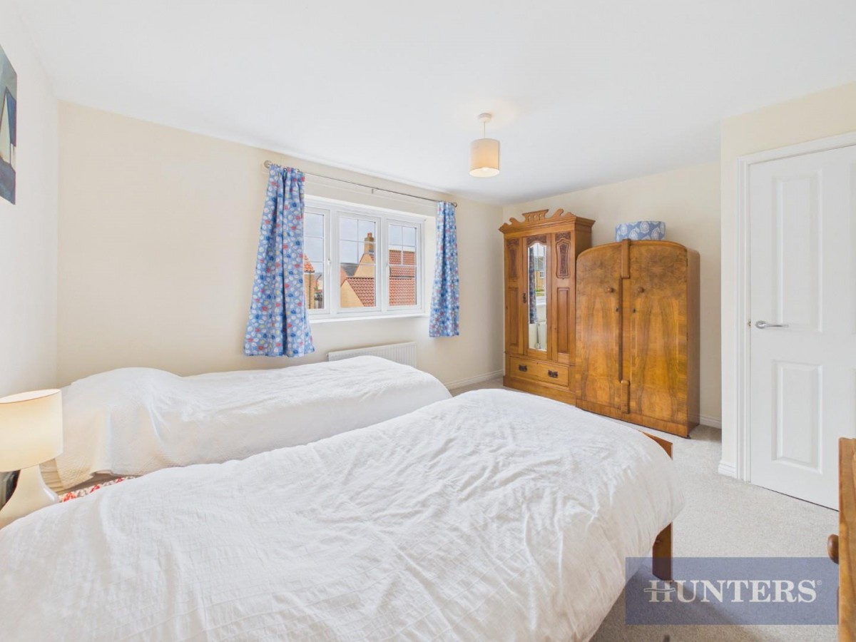 Bramble Way, Scarborough