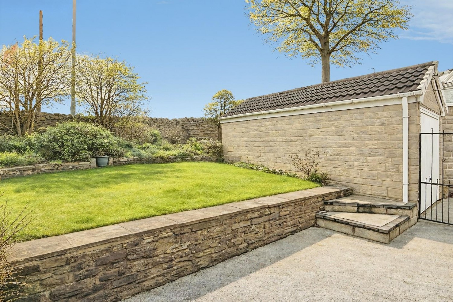 Woodhall Court, Calverley, Leeds