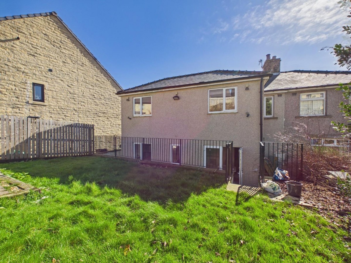 Sapgate Lane, Bradford