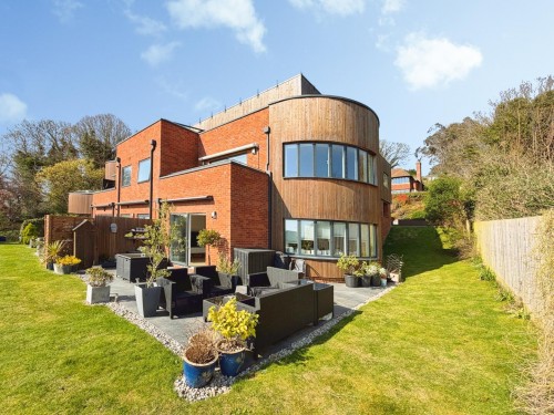 Cannongate Road, Hythe