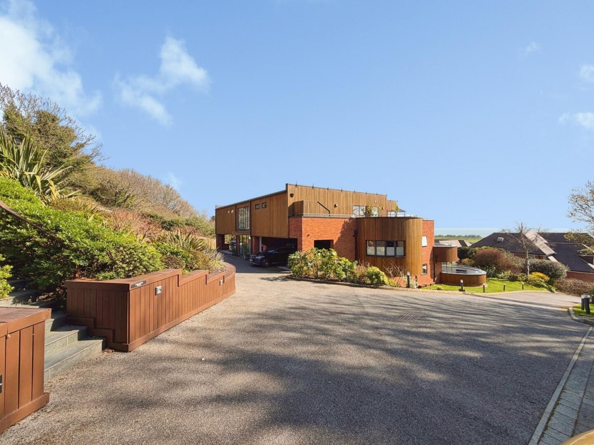 Cannongate Road, Hythe