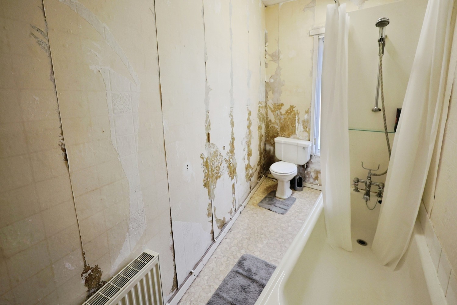 2 bedroom House for sale in Hurworth Street, Bishop Auckland