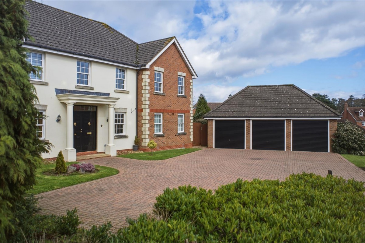 Brunswick Gate, Stourbridge, DY8 2QA