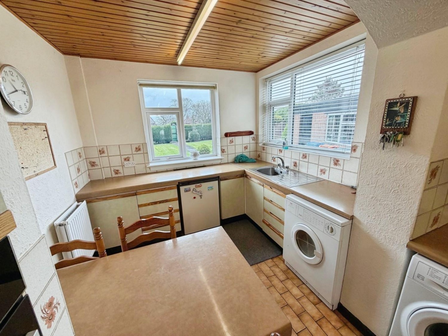 Adam Avenue, Great Sutton