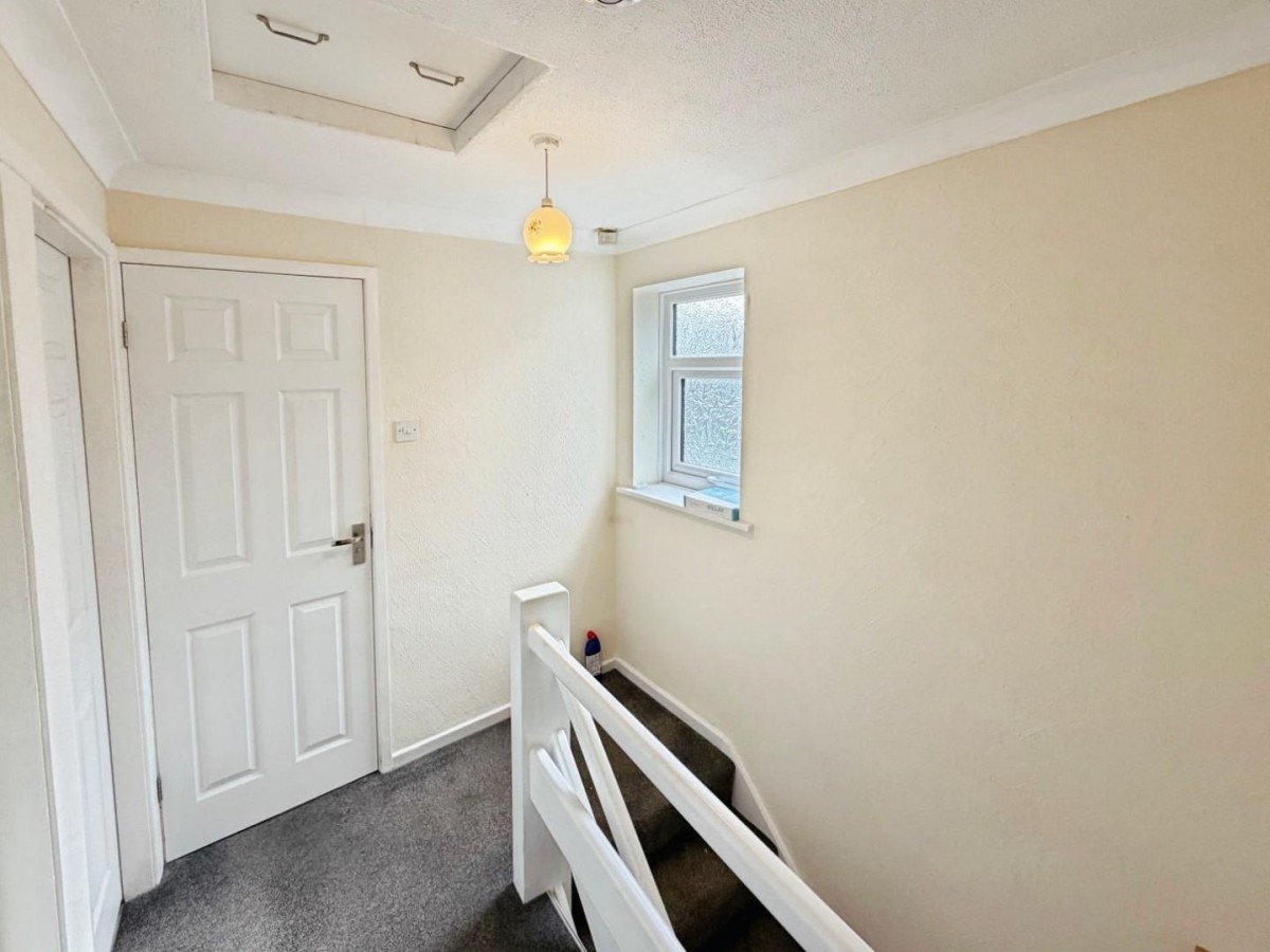 Adam Avenue, Great Sutton